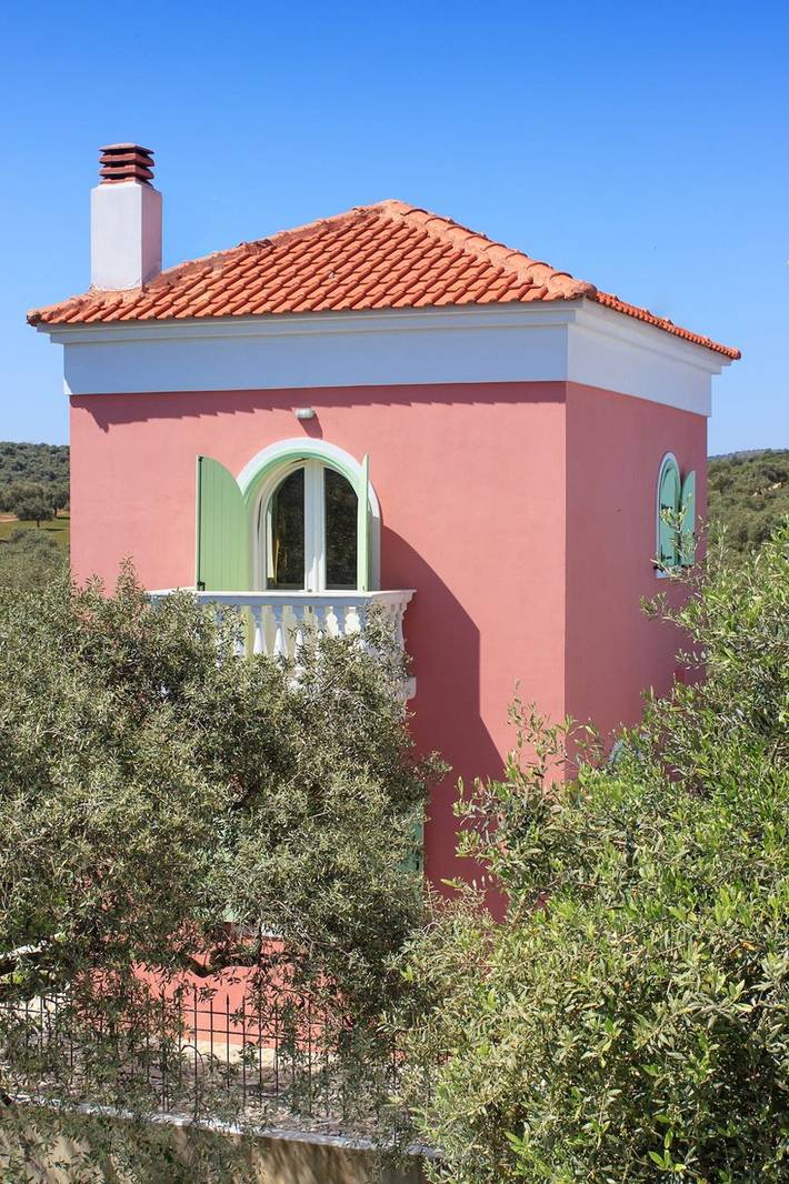 Villa für 4 Personen, mit Meerblick und Balkon sowie Terrasse und Garten auf Thassos