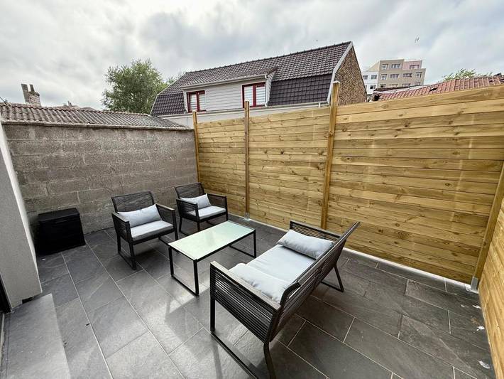 Gîte pour 2 personnes, avec terrasse et jacuzzi dans Saint-Pol-sur-Mer - 2