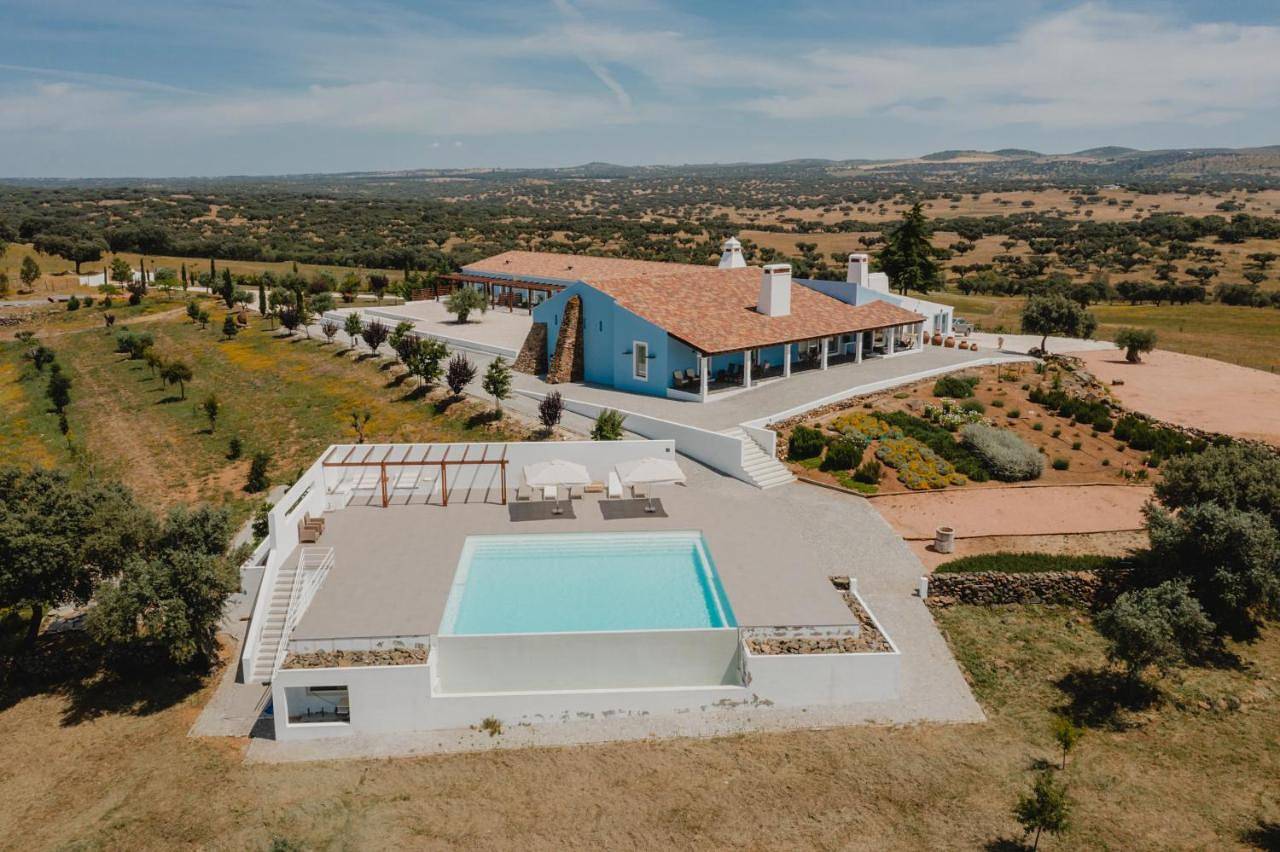 Deluxe Bungalow in Vila Viçosa, Distrito de Évora