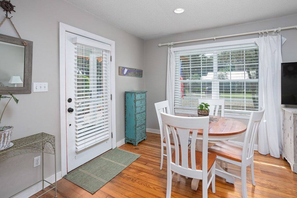 Neue Auflistung! Spaß South Island Beach Cottage, in der Nähe von Allen! in St. Simons Island, Glynn County