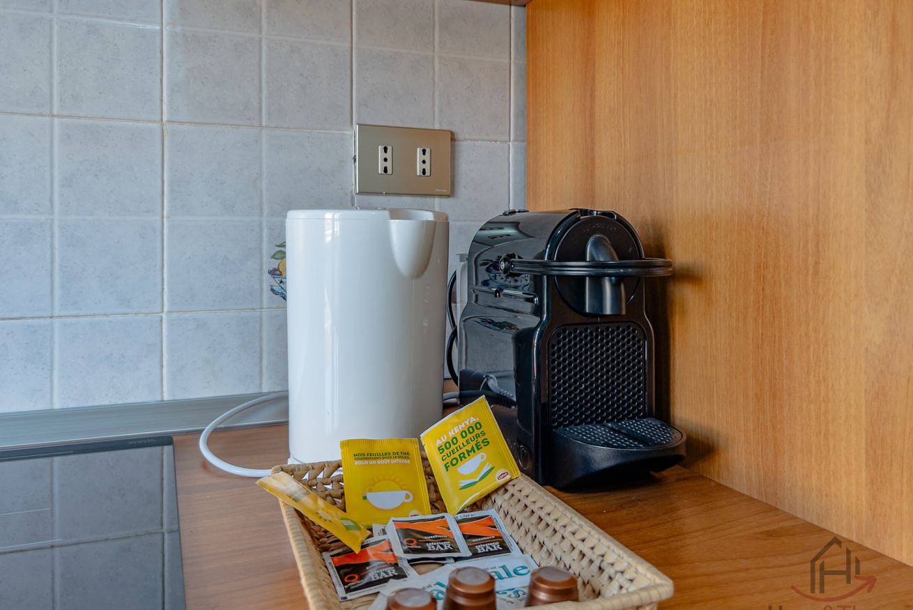 Ganze Wohnung, [Strände 3 min] Bahnhof 500m • Wifi • Smart Tv in Albisola Capo, Albisola Superiore