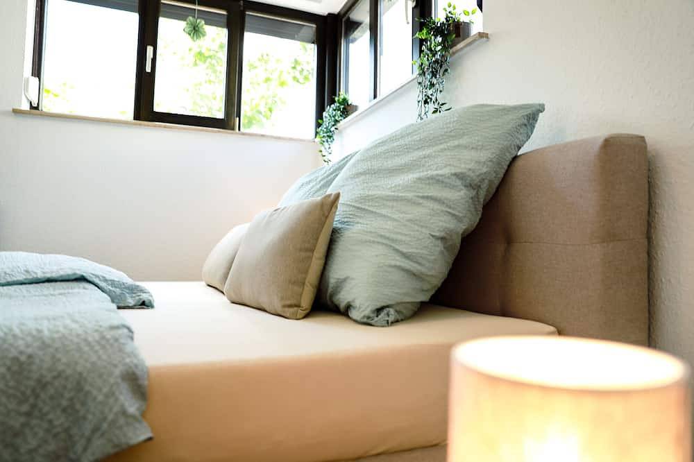 Ganze Wohnung, Sonnen Panorama - Abenteurer und Weltentdecker - Fewo mit 60 qm - ruhige Lage in Winterberg, die Mittelgebirge