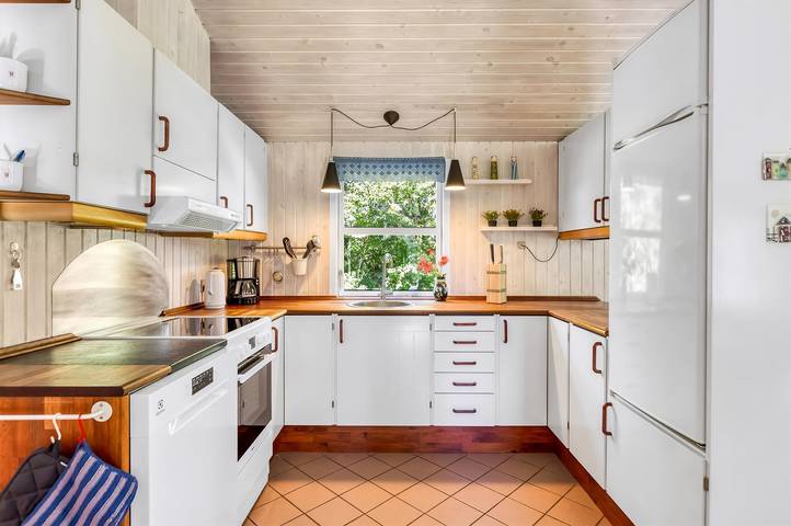 Pet friendly home in Jerup with Wifi in Bratten, Jerup
