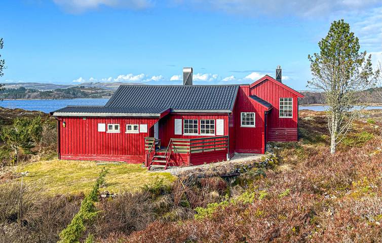 Ferienhaus für 4 Personen mit Terrasse in Nærøy