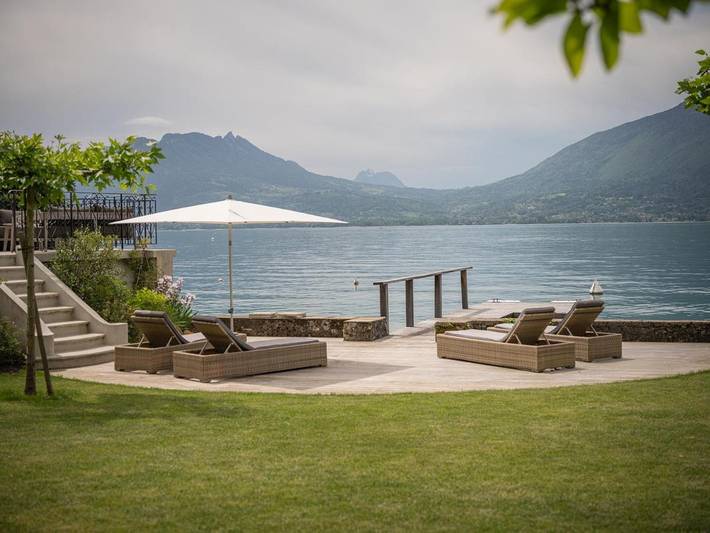 Villa pour 12 personnes, avec jardin et vue ainsi que vue sur le lac et balcon à Veyrier-du-Lac - 3