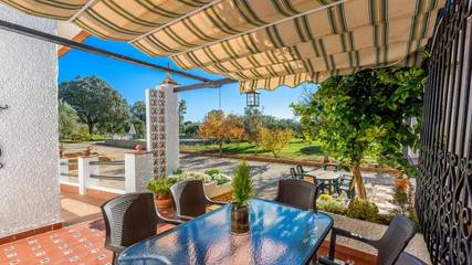 Villa for 9 People in Ronda, Málaga Province, Photo 4