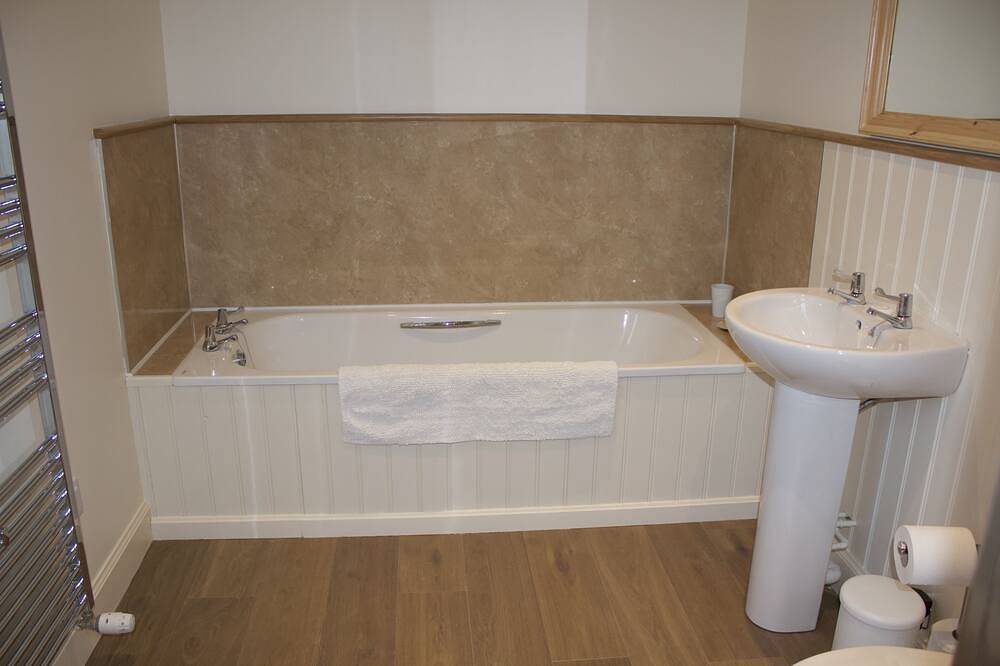 Entire apartment, A luxury converted School Room in Argyll & Bute