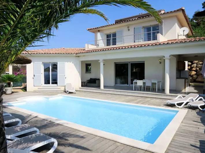 Location de vacances pour 10 personnes, avec Terrasse et Piscine à Conca