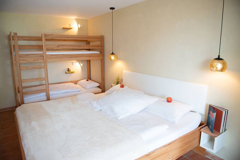 Gartenappartement in der Finca / Spanische Rhön in Hünfeld, Rhön-Hessen