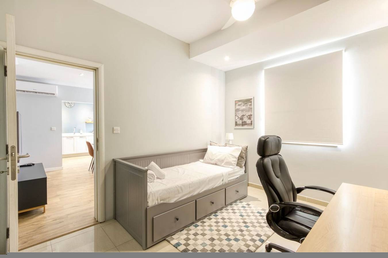 Ganze Wohnung, Central Msida Apartment | Workspace, Wi-Fi & A/C in Msida, Insel Malta
