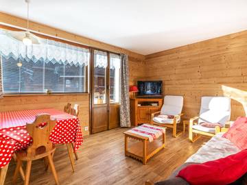 Gîte pour 5 personnes, avec balcon dans Office De Tourisme De La Clusaz