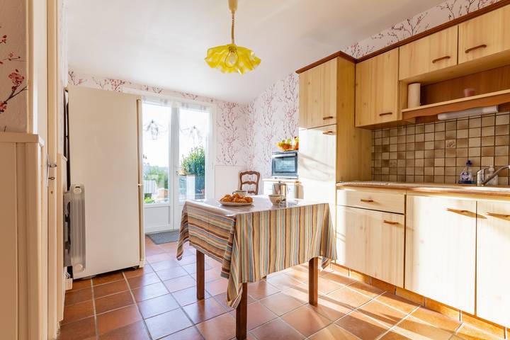 Location de vacances pour 6 personnes, avec terrasse et jardin, animaux acceptés à Limerzel - 3