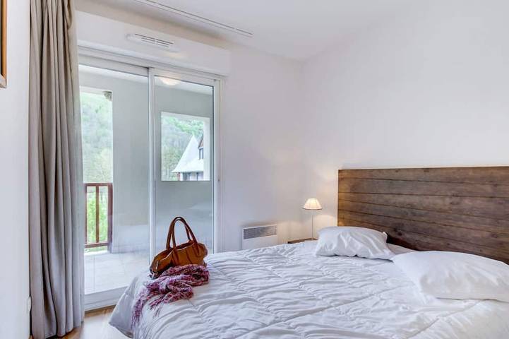 Gîte pour 4 personnes, avec balcon, animaux acceptés dans Office de Tourisme de Loudenvielle - 3