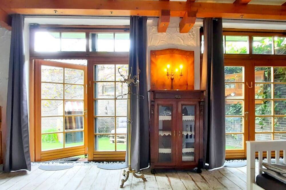 Ganze Wohnung, Romantik am See - nahe Berlin. Ungewöhnlich und verträumt mit Terrasse für Zwei in Zeuthen, Dahme-Spreewald