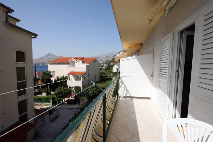 Apartament wakacyjny dla 3 osób, z Balkon/ taras w Omiš