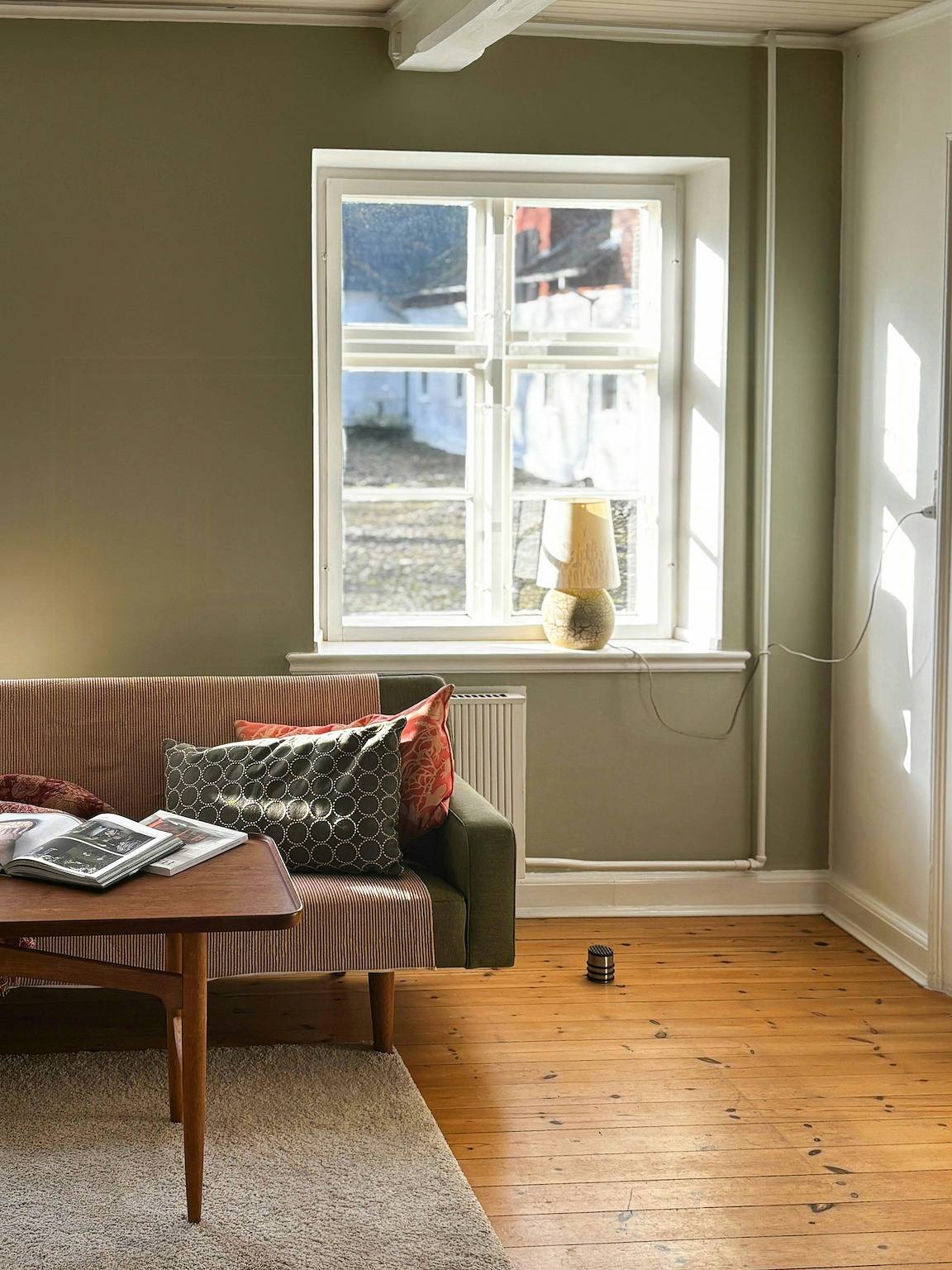 Restaurerat hus från 1842 vid Vejle Ådal in Vejle, Vejle region