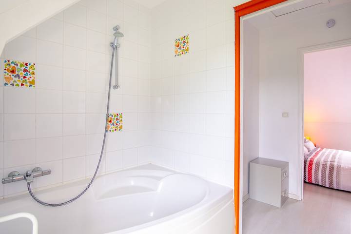 Ganze Wohnung, Ferienwohnung für 4 Personen mit Terrasse in Tréméreuc, Dinan und Umgebung