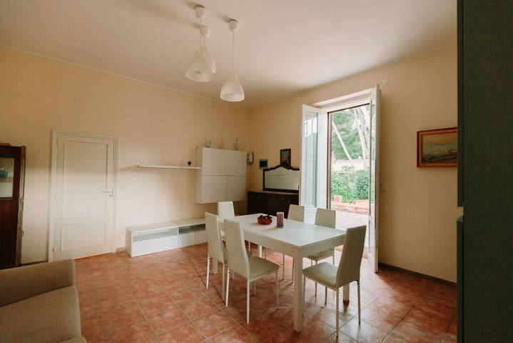 Gîte pour 5 personnes, avec jardin à Erice - 3