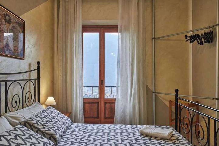 Ferienhaus für 5 Personen, mit Garten und Pool sowie Terrasse in Gemeinde Porlezza - 4