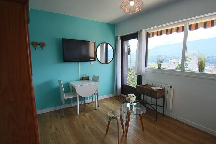 Gîte pour 2 personnes, avec vue sur le lac et balcon à Aix-les-Bains - 3