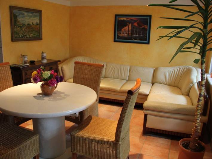 Bungalow für 3 Personen, mit Terrasse und Garten in Dresden umland - 2