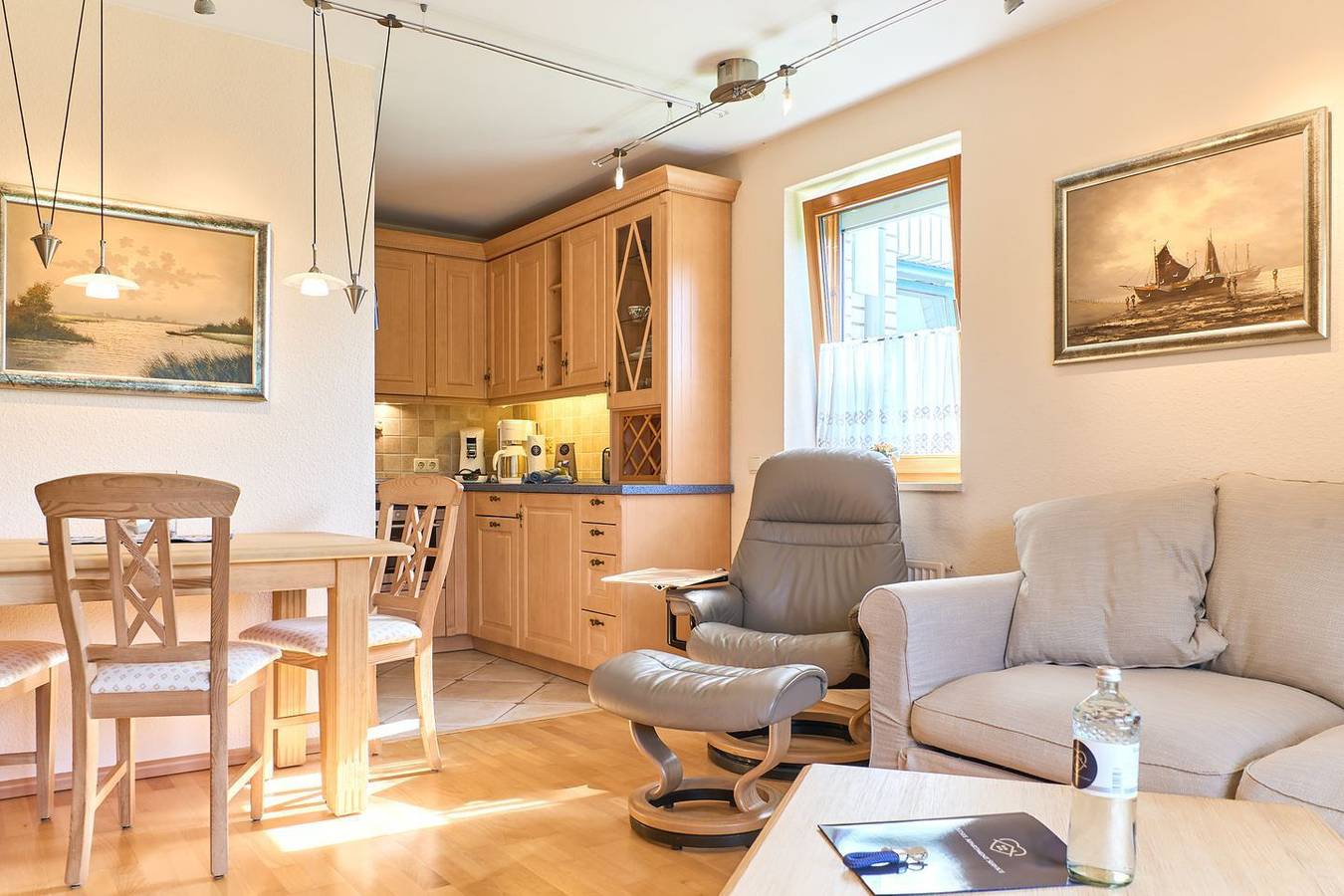 Entire apartment, Apartment 3 im Wiesenweg 5 Timmendorfer Strand in Timmendorfer Strand, East Holstein