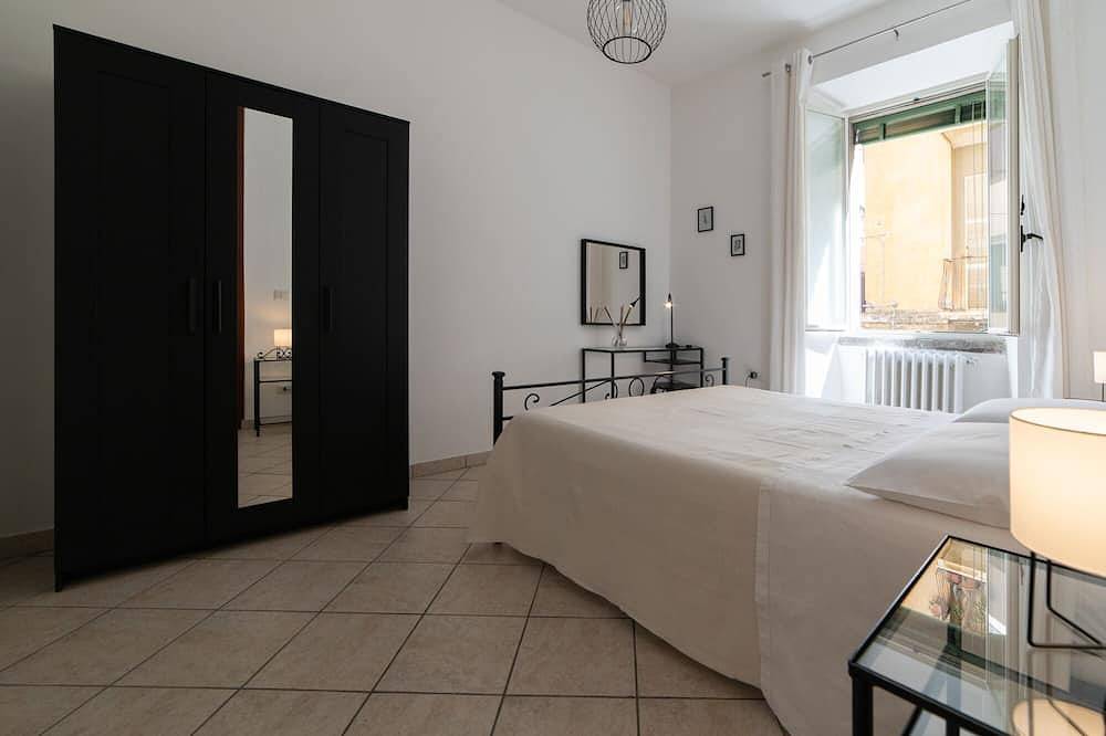 Entire apartment, Tourist Accommodation Via dei Mille in Viterbo, Viterbo Province