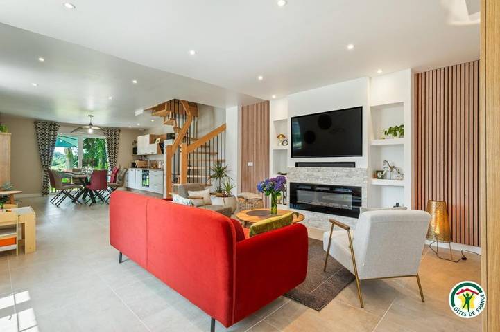 Location de vacances pour 6 personnes, avec jardin dans Virville - 2