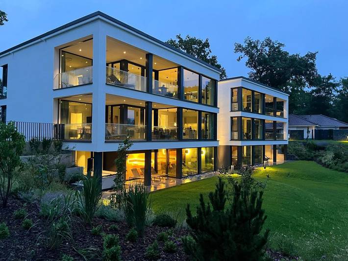 Ferienwohnung für 8 Personen, mit Balkon und Terrasse sowie Whirlpool und Garten in Garz - 2