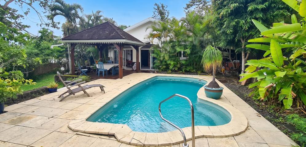Villa für 6 Personen, mit Garten und Pool sowie Terrasse - 1