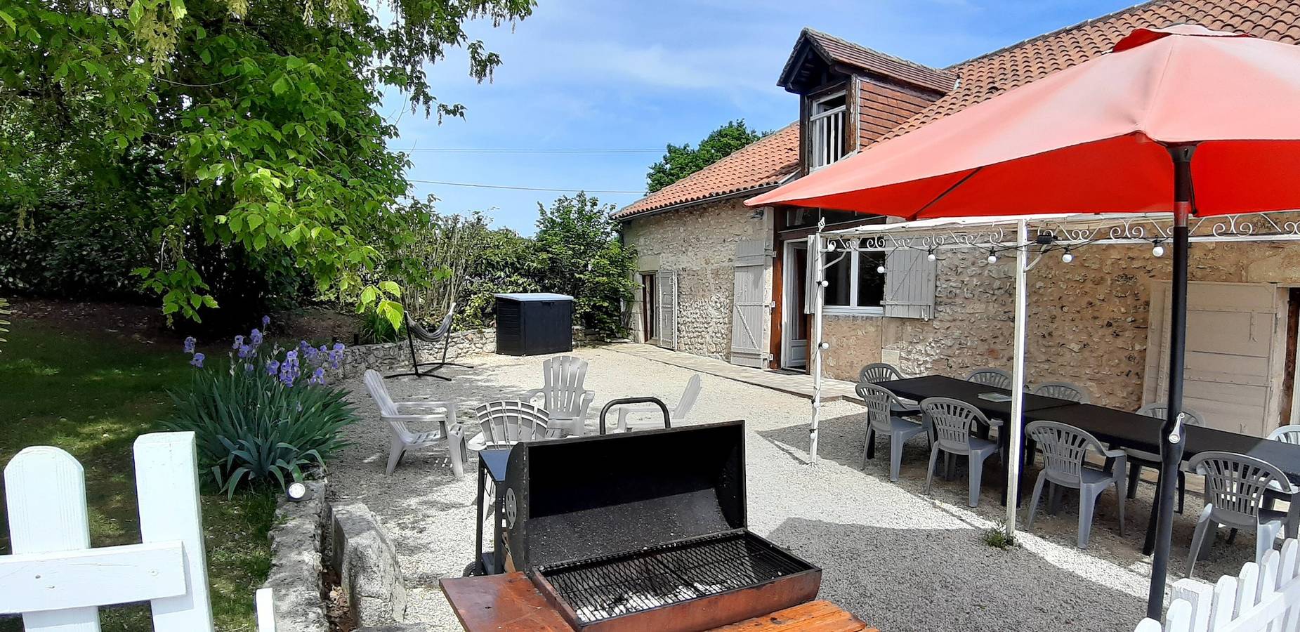 La Jandrine – Charmantes Haus mit privatem, beheiztem Pool im Herzen des Périgord in Limeyrat, Périgord Noir
