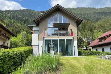 Ferienwohnung für 5 Personen, mit Whirlpool und Balkon sowie Sauna am Weissensee