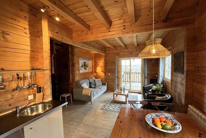 Gîte pour 4 personnes, avec vue ainsi que jardin et piscine dans Cascade d'Autoire - 4