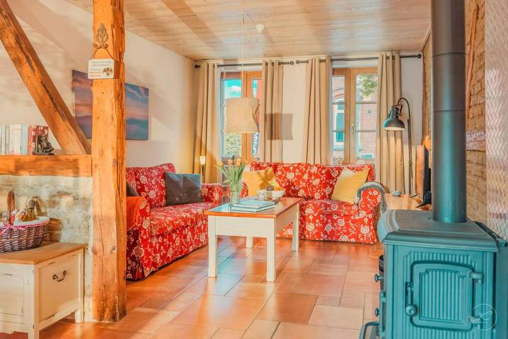 Ferienhaus für 4 Personen, mit Terrasse und Garten sowie Sauna
