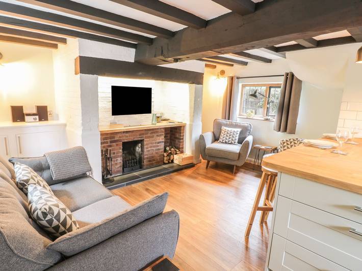 4 Masons Court in Stratford upon Avon, Warwickshire