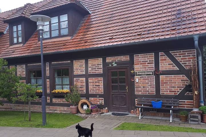 Ferienwohnung für 3 Personen, mit Garten in Basedow