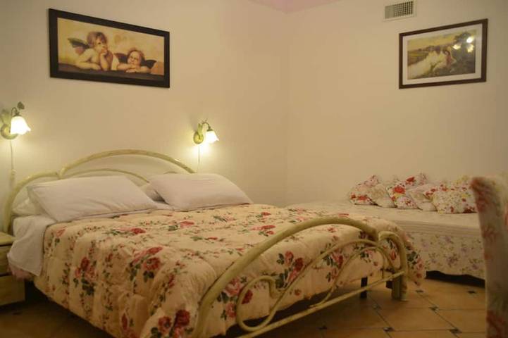 Ganze Wohnung, Befindet sich im Herzen der malerischen Gegend -4 Bedrs, 4 Baths, WiFi und AC free in Spiaggia Fornillo, Positano