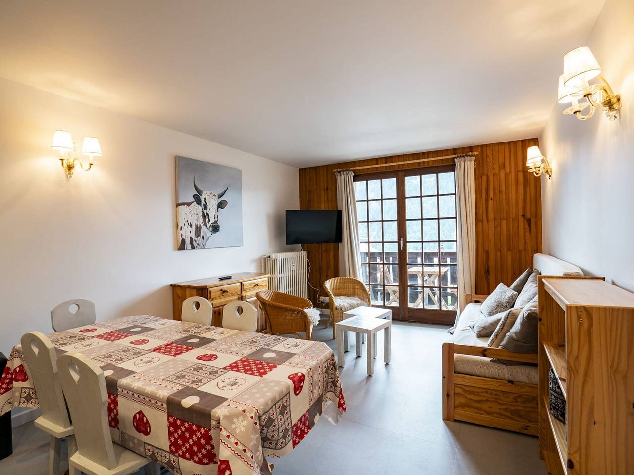 Entire apartment, Apartment in Châtel, 2 rooms, 5 people, with private parking in Châtel, Les Portes du Soleil