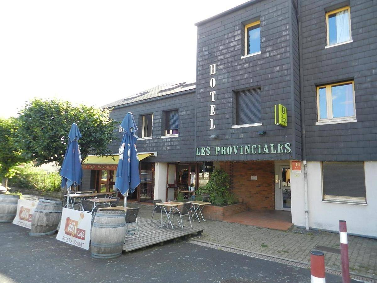 Superior Double Room in Arpajon-sur-Cère, Région d'Aurillac