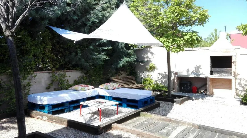 Maison de campagne pour 9 personnes, avec jardin - 1