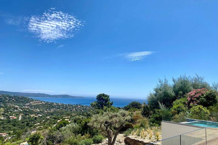 Hôtel pour 10 personnes, avec piscine