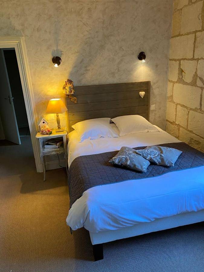 Logis Hôtel Auberge De L'ecole in Pontlevoy, Sologne