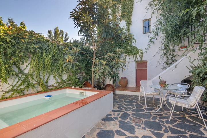 Chalet para 13 personas, con jardín, Se admiten mascotas en Sierra de Aracena y Picos de Aroche - 4