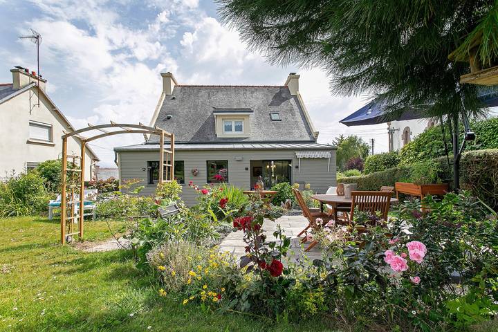 Maison de vacances pour 4 personnes, avec balcon et jardin à Paimpol