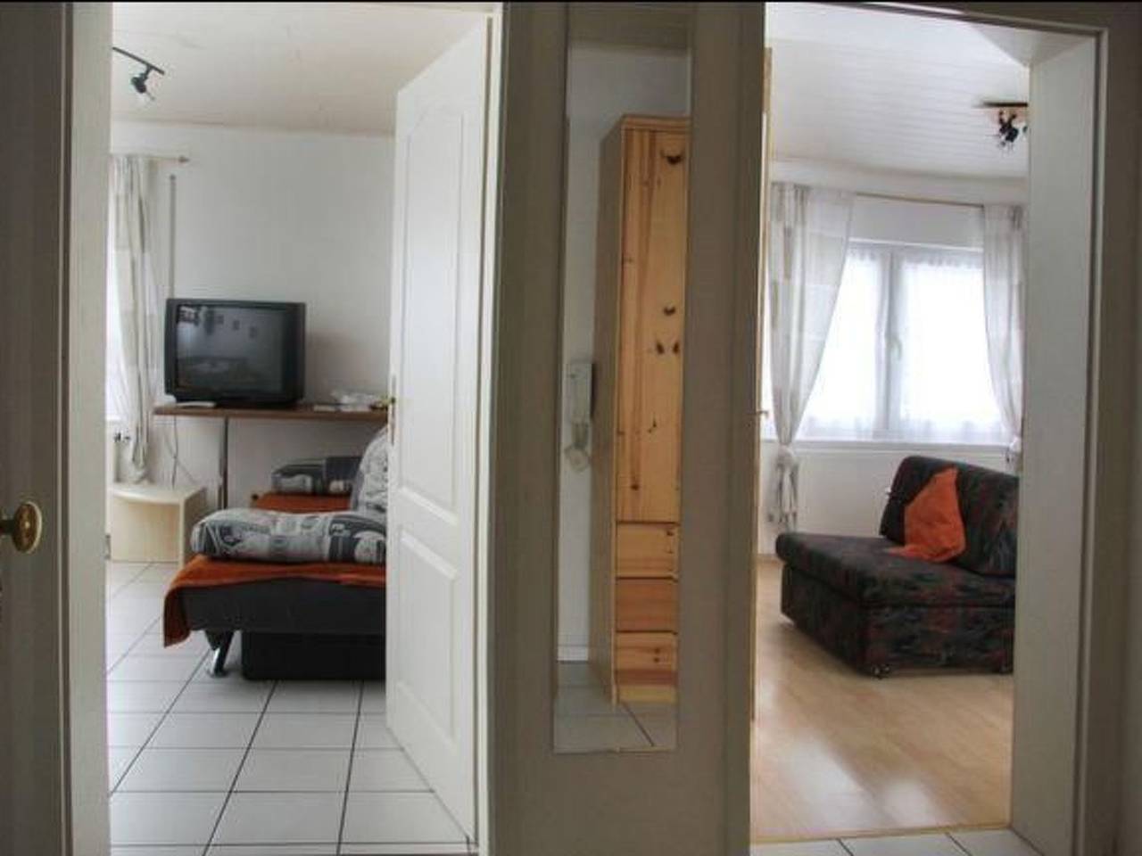 Apartamento entero, 3 Zimmer- Appartement Hildegard in Usingen, Hochtaunuskreis