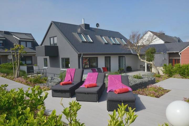 Ferienhaus für 8 Personen, mit Garten und Ausblick auf Helgoland