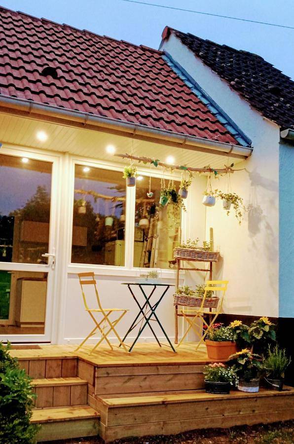 Location de vacances pour 4 personnes, avec Terrasse et Jardin ainsi que Vue sur le lac et Vue à Moulle