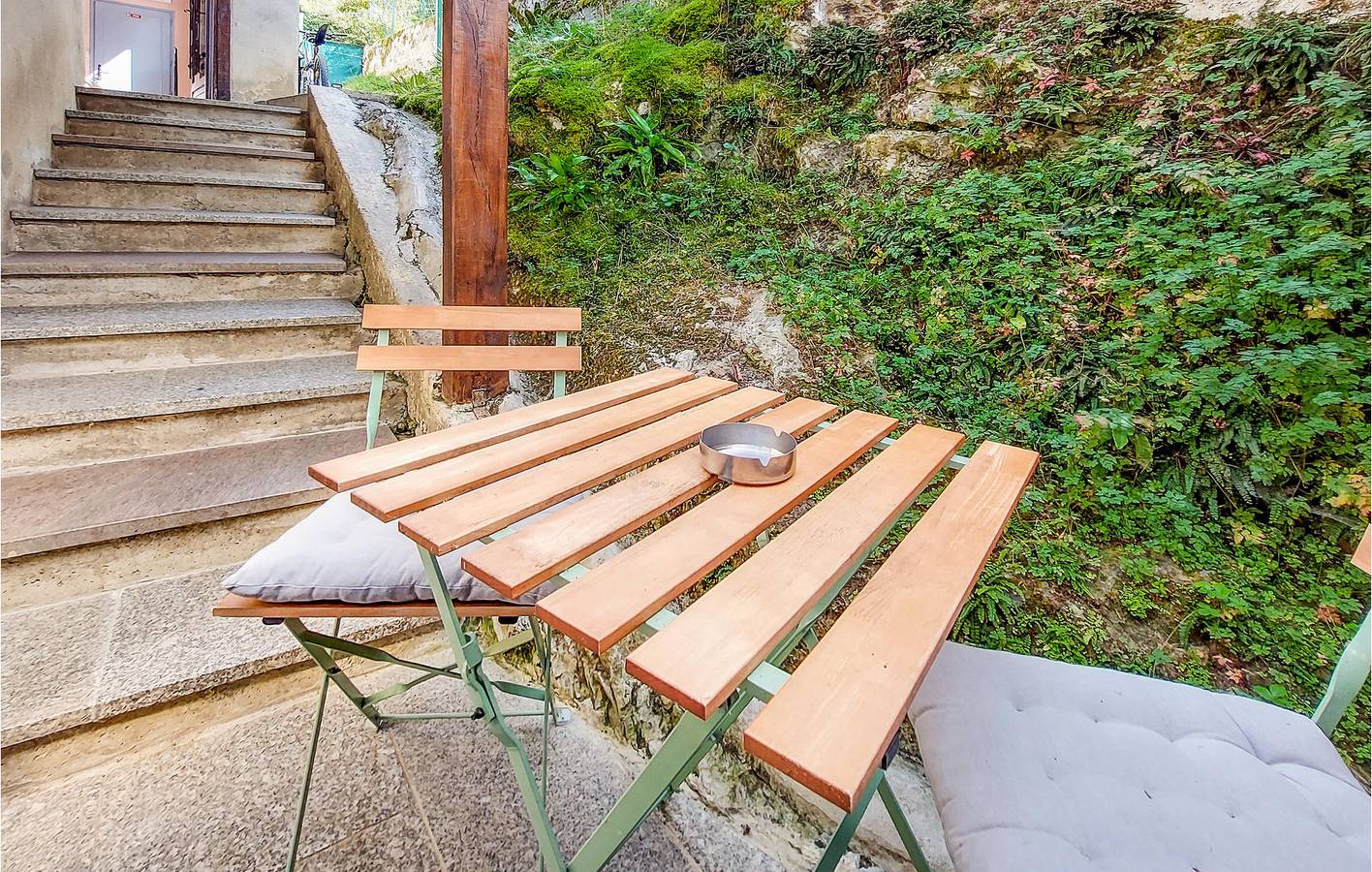 Charmant appartement de jardin avec TV et parking, à 1,5 km de Gerde in Asté, Hautes-Pyrénées