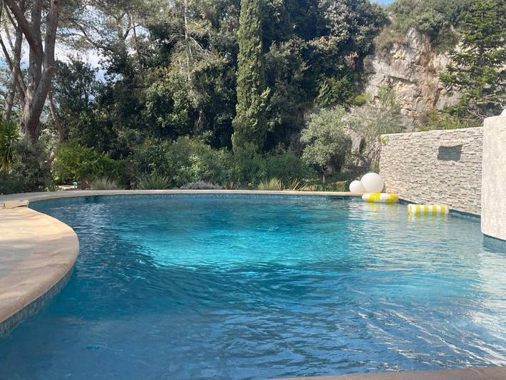 Villa pour 6 personnes, avec jardin ainsi que piscine et vue à Roquefort-les-Pins - 2