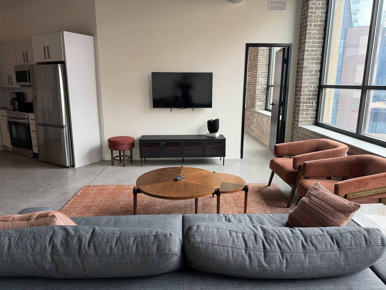 Ganze Wohnung, Roami at Century Plaza 3Br Corner View Loft in Minneapolis, Twin Cities